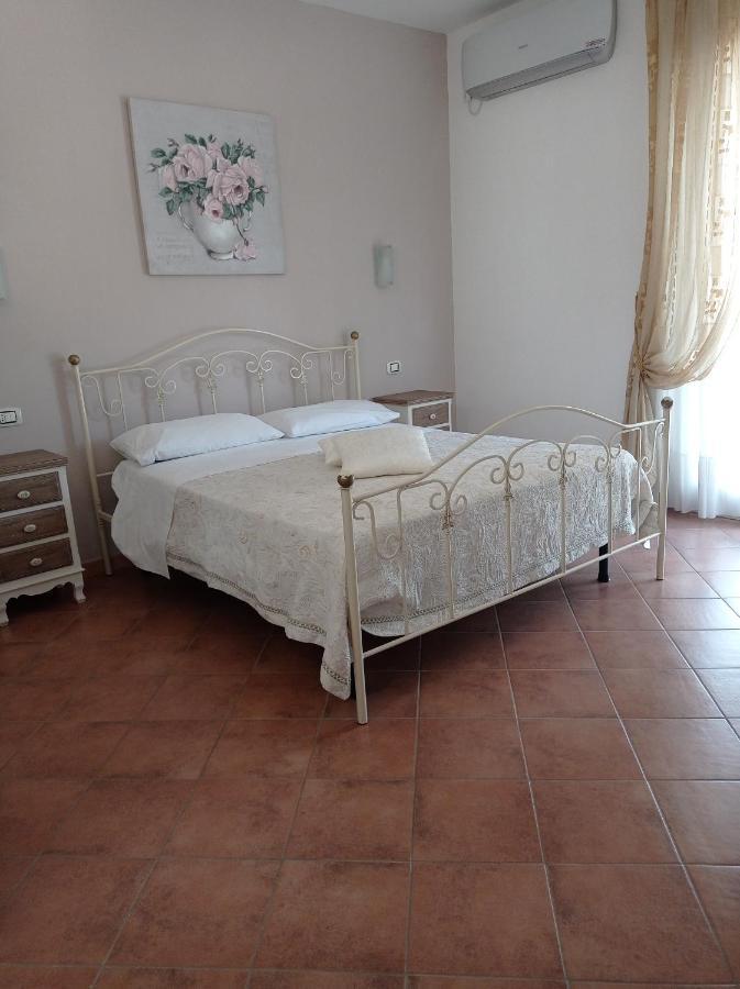 B&B Le Rose Санта Мария ди Кастелабате Екстериор снимка