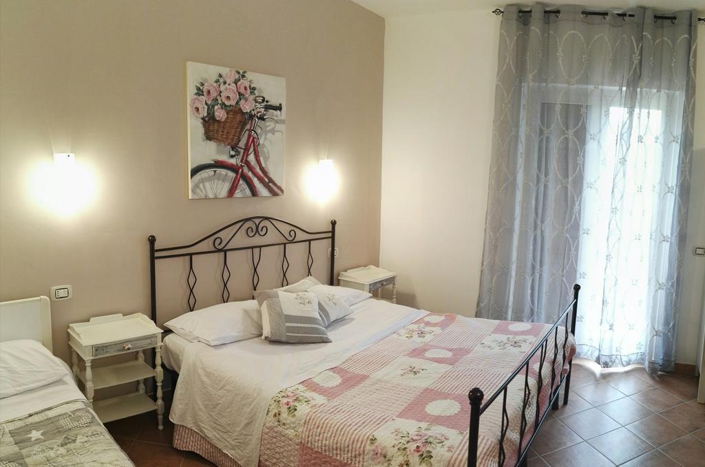 B&B Le Rose Санта Мария ди Кастелабате Екстериор снимка